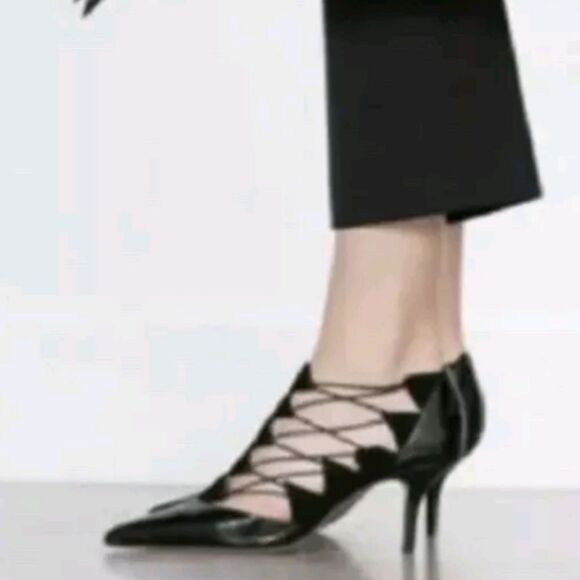 ZARA STRAPPY LEATHER POINTED TOE KITTEN HEEL SANDAL - Picture 12 of 14